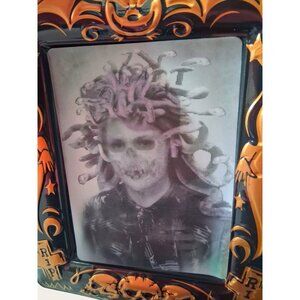 3D Medusa Vintage Photo Frame With Lenticular Portrait Of Woman Skeleton Transfo